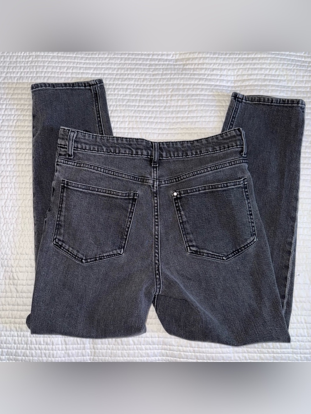 H&M High-Rise Slim Straight Jeans in Washed Black